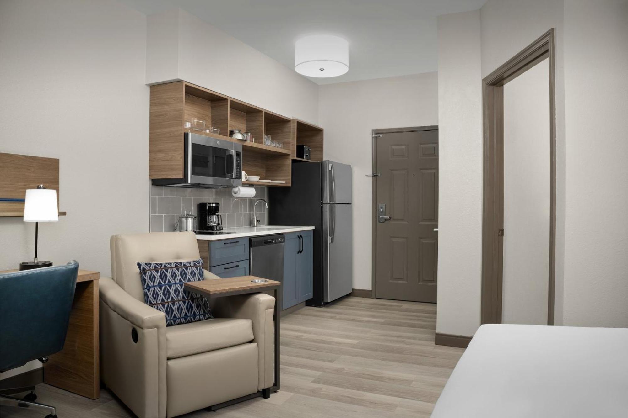 Candlewood Suites Alexandria - Fort Belvoir By Ihg Ngoại thất bức ảnh